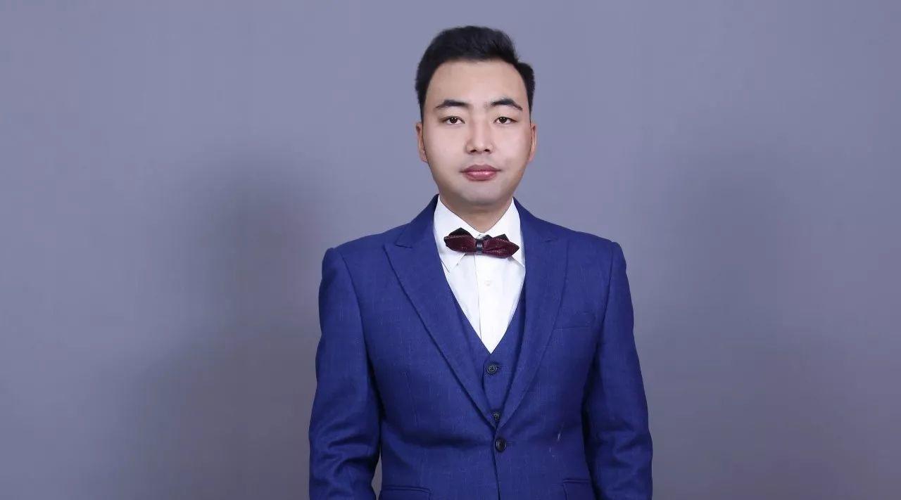 【每日一星】高原蒙古大叔变帅哥—宗傲其尔