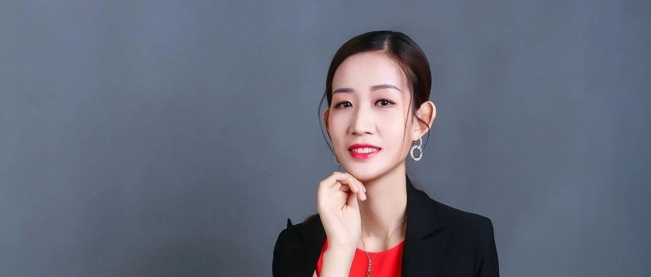 ​【每日一星】一位保险经理的华丽褪变--张二娟